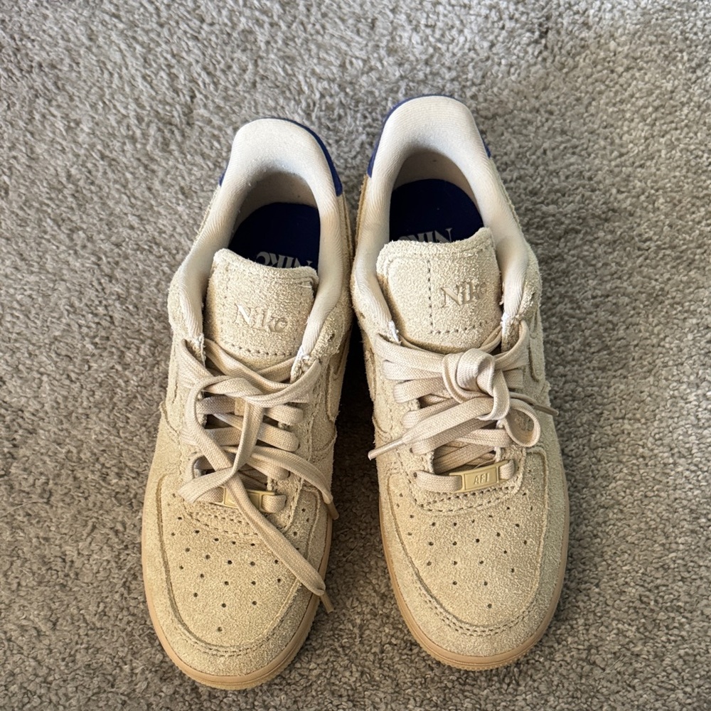 Nike Cream Sneakers